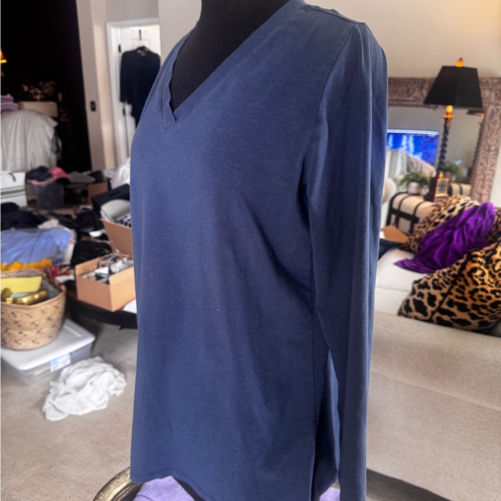Belle by Kim Gravel Black V-Neck Top